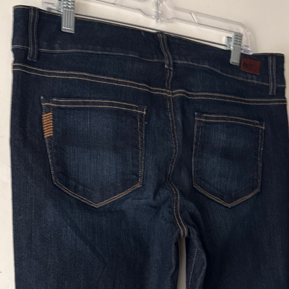 PAIGE Hidden Hills Petite Carson Bootcut Dark Wash Jeans Size 33/ 31 Inch Inseam - Picture 8 of 13